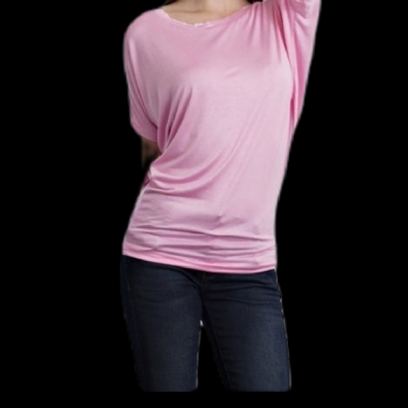 Loose Fitting Contemporary Top - Picture 2 of 4